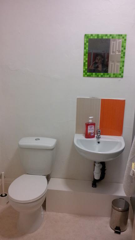 Quick Stop Uk Sheffield Habitación foto
